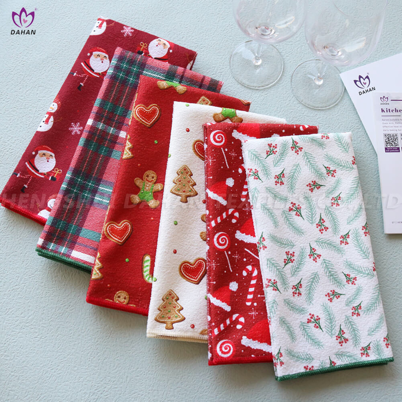 Christmas printing kitchen towel. 