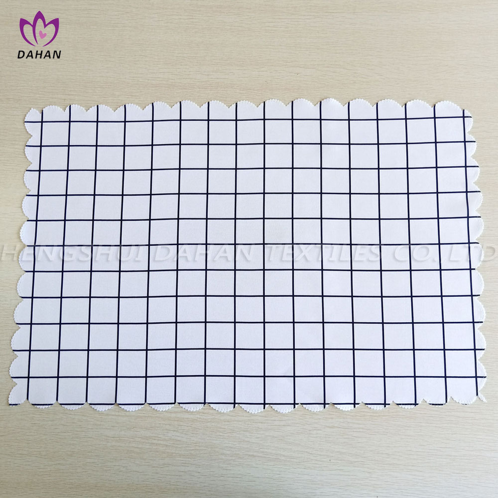 TP32 100% polyester printing placemat.