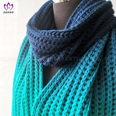 BK67 100% Acrylic yarn-dyed scarf.