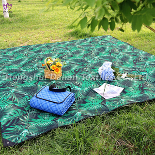  Waterproof printed picnic mat. PC86