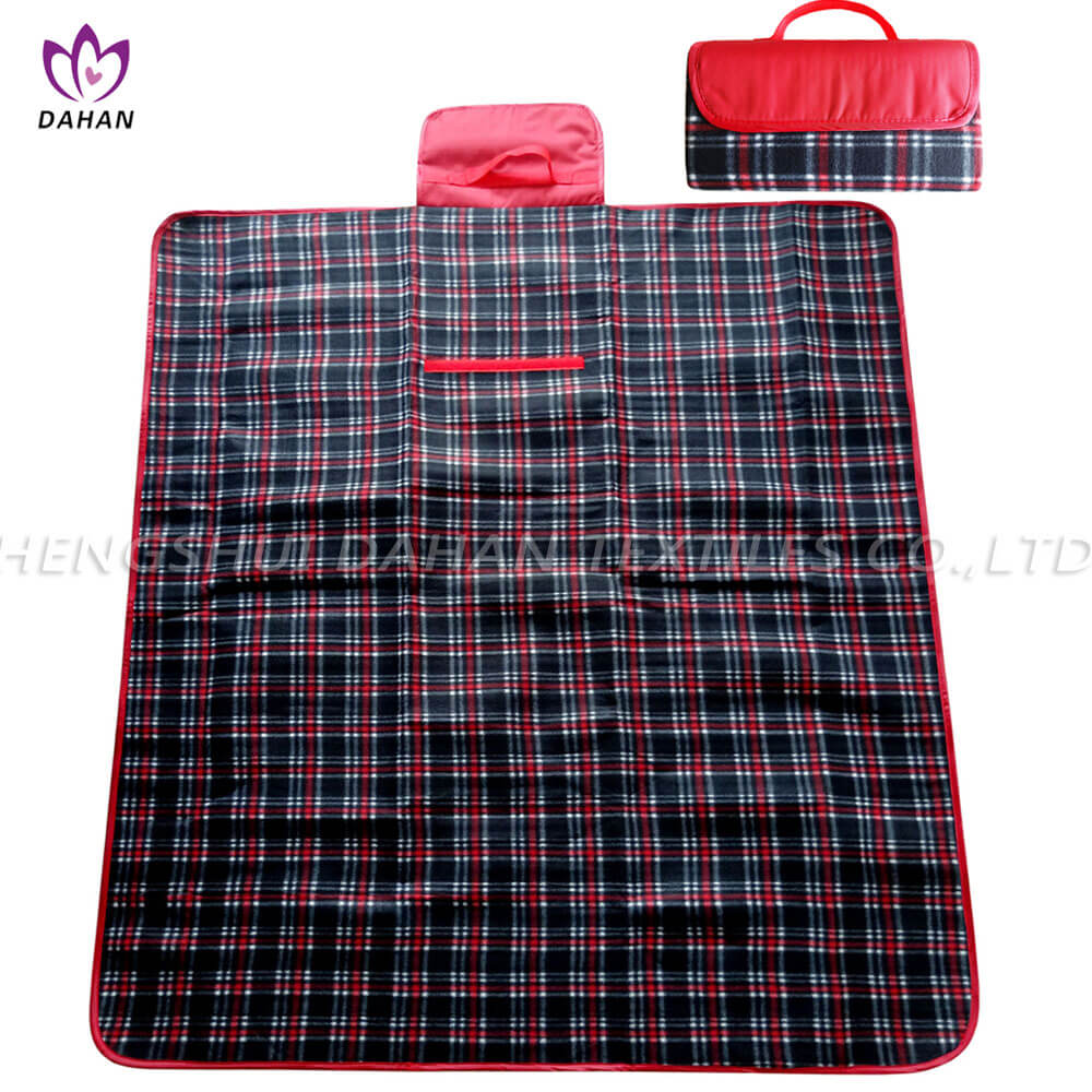  Picnic blanket waterproof picnic mat with printing.7026