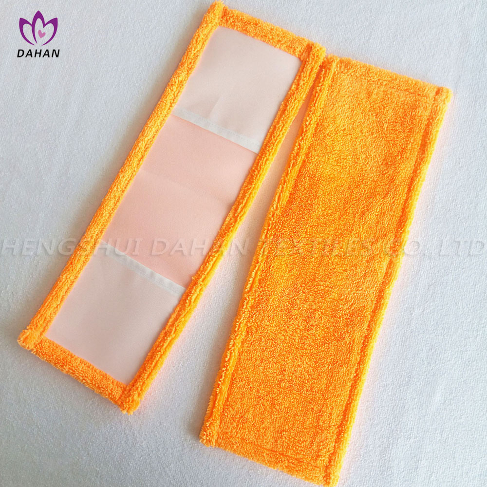 MC149 Flat mop replacement cloth.