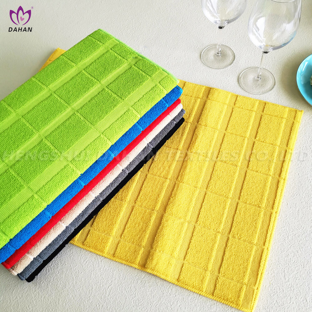 4060 Solid color microfiber dish drying mat.