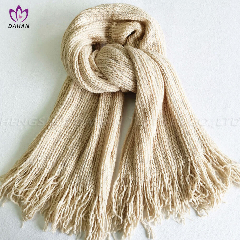 BK69 100% Acrylic scarf blanket.
