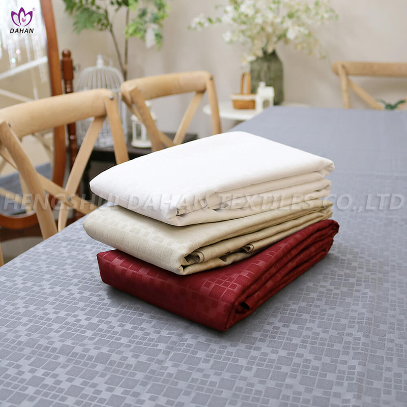 100% Polyester solid color tablecloth. 