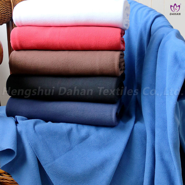 BK346 Polar fleece blankets. 