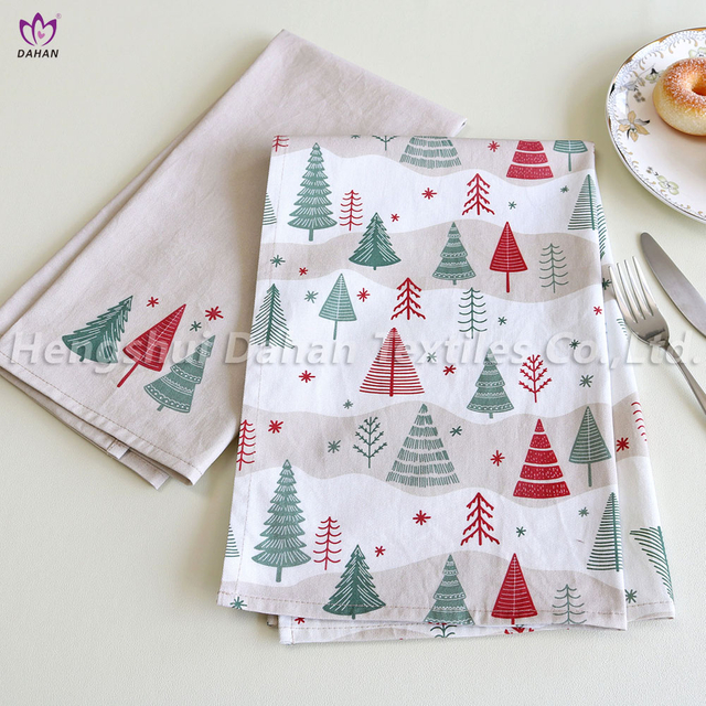 PR43 Christmas printed tea towels.