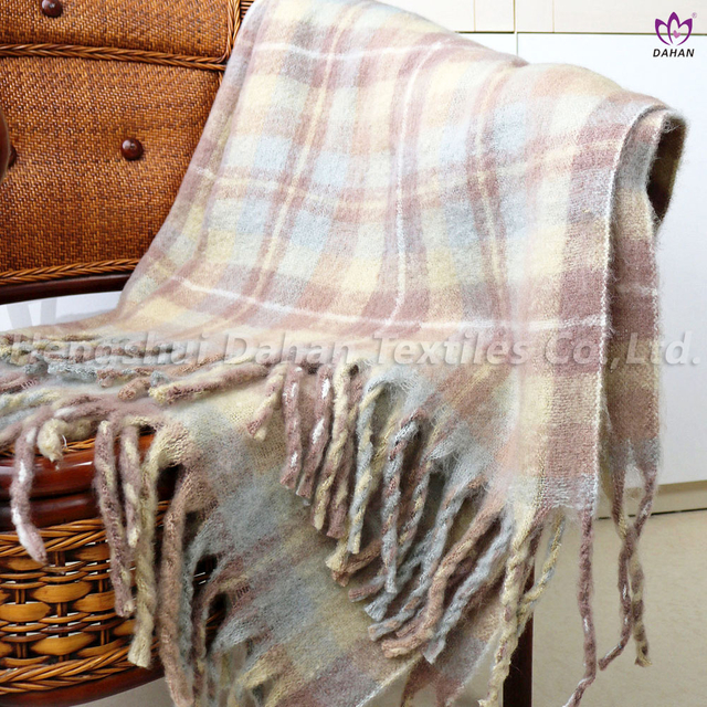 BK332 Mohair tassel blanket.