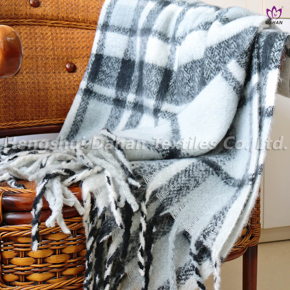 BK343 Mohair tassel blankets.