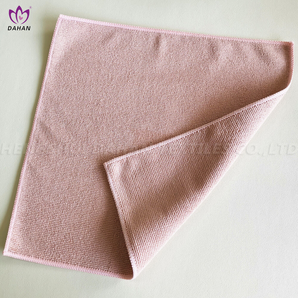 MC173 Polyester brocade flat pearl towel.