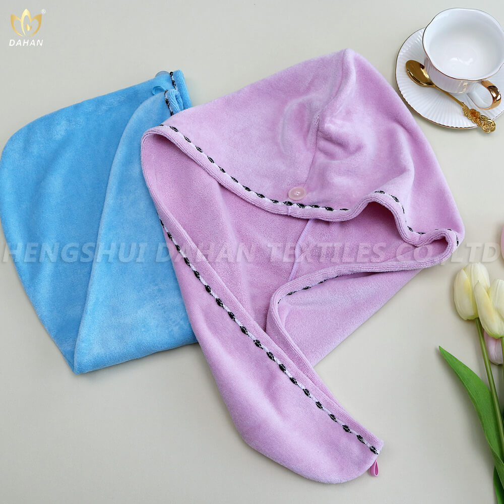 MC102 Microfiber hair drying cap.