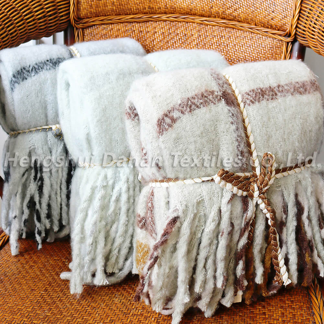 BK343 Mohair tassel blankets.