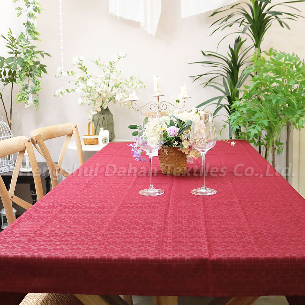100% Polyester solid color tablecloth. 
