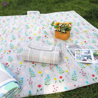  Waterproof printed picnic mat. PC83