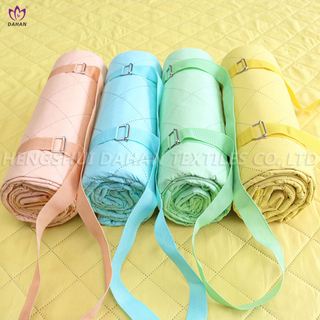  Macaron color picnic mat. PC78
