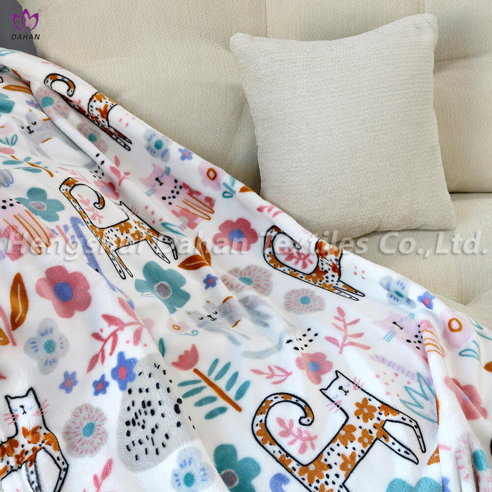 BK390 Flannel printed blankets. 