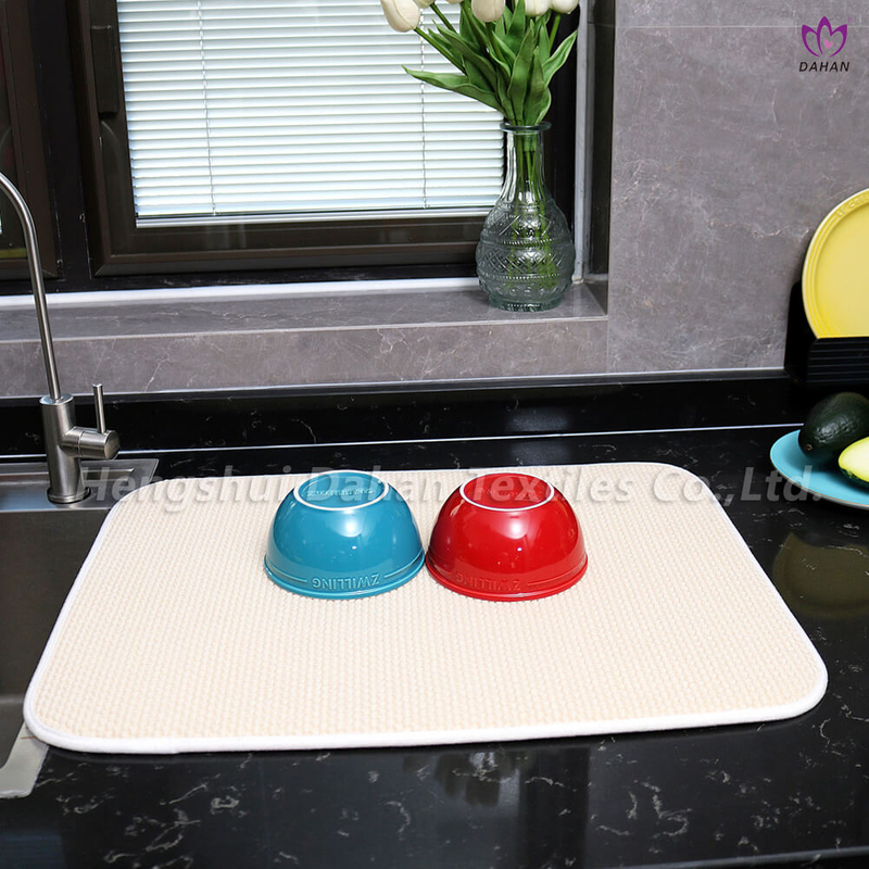 PM51 Solid color drying mat.