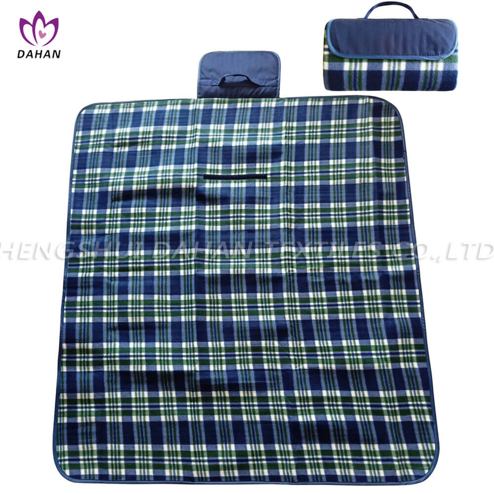  Picnic blanket waterproof picnic mat with printing.7026