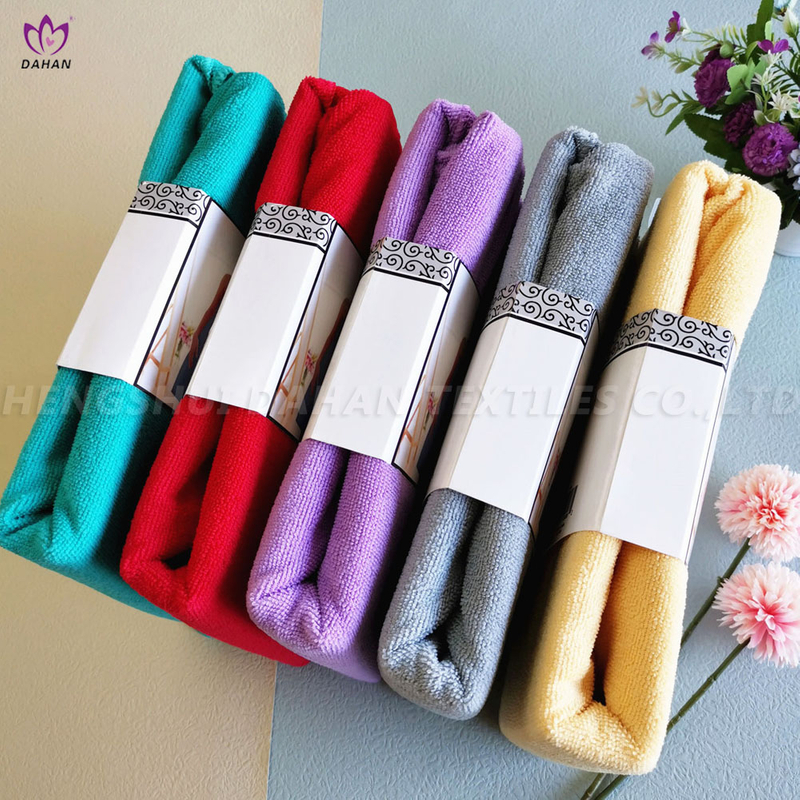 100% Polyester microfiber bath skirt.