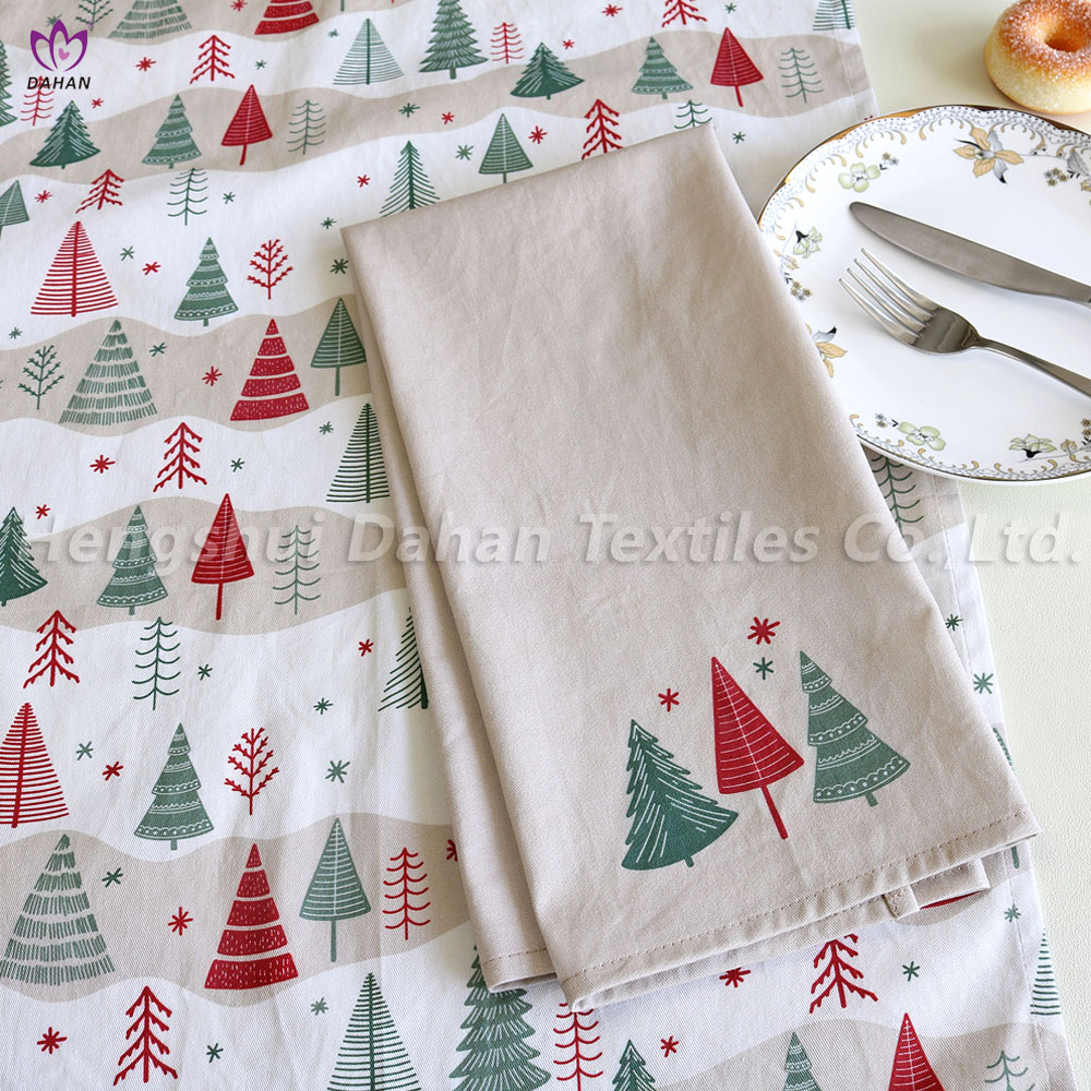 PR43 Christmas printed tea towels.