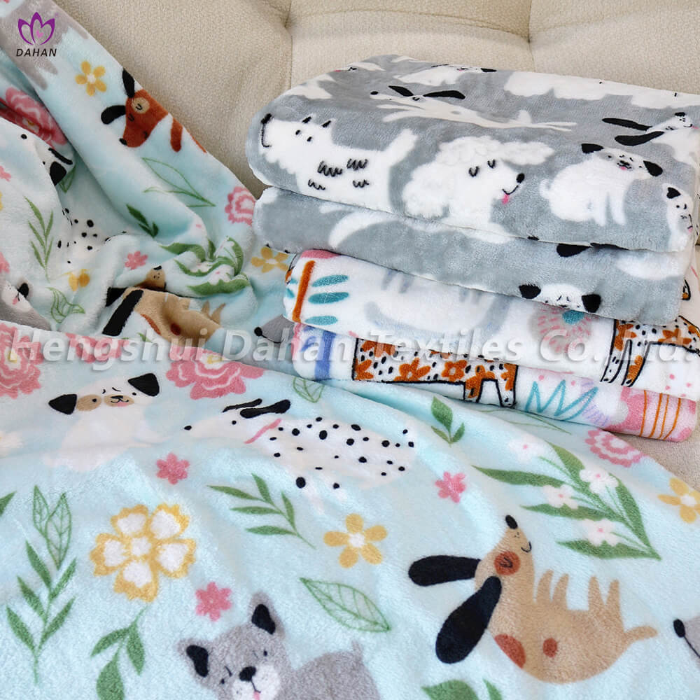 BK390 Flannel printed blankets. 