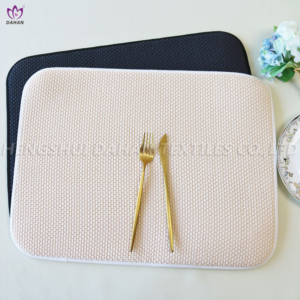 PM51 Solid color drying mat.