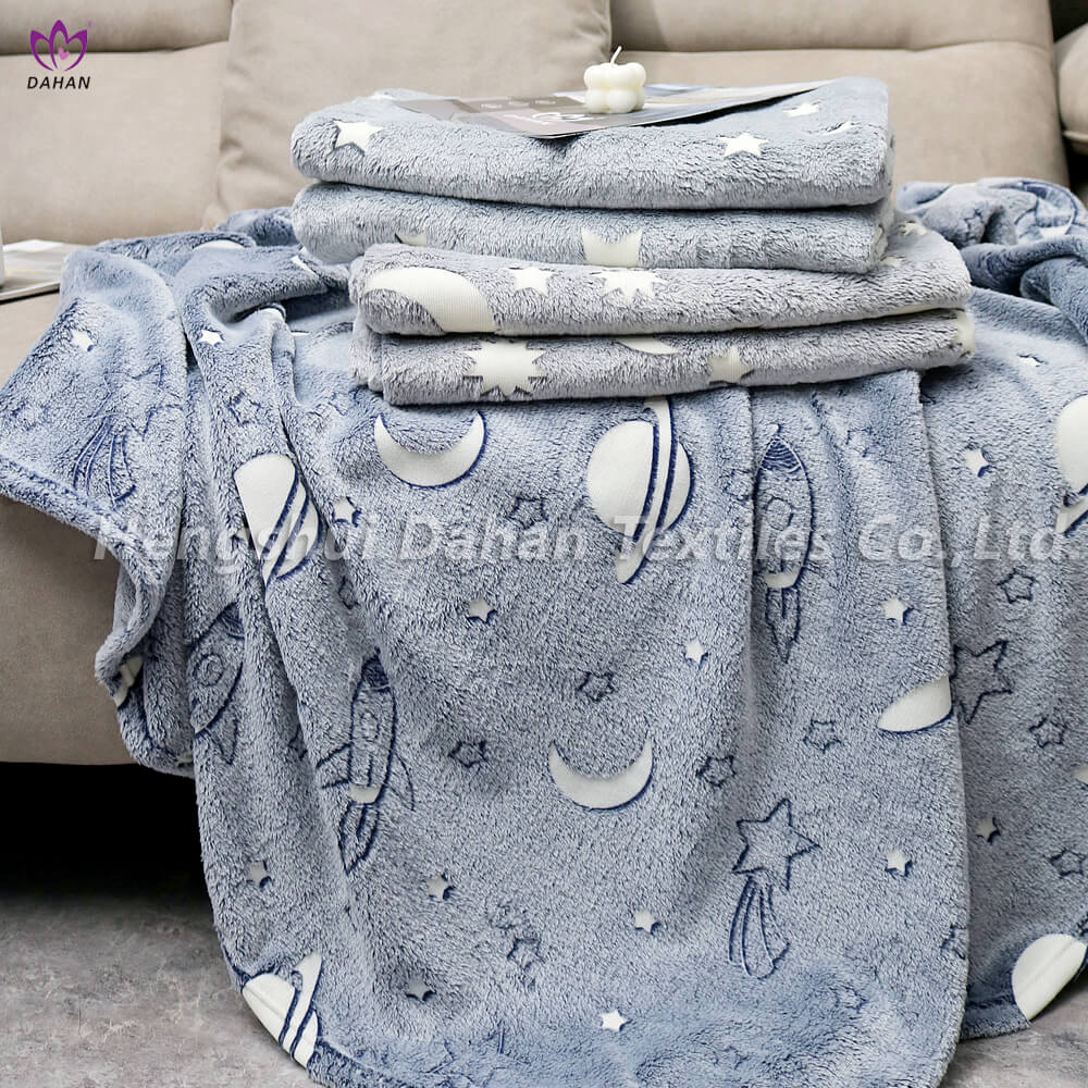 BK219 Luminous blankets. 