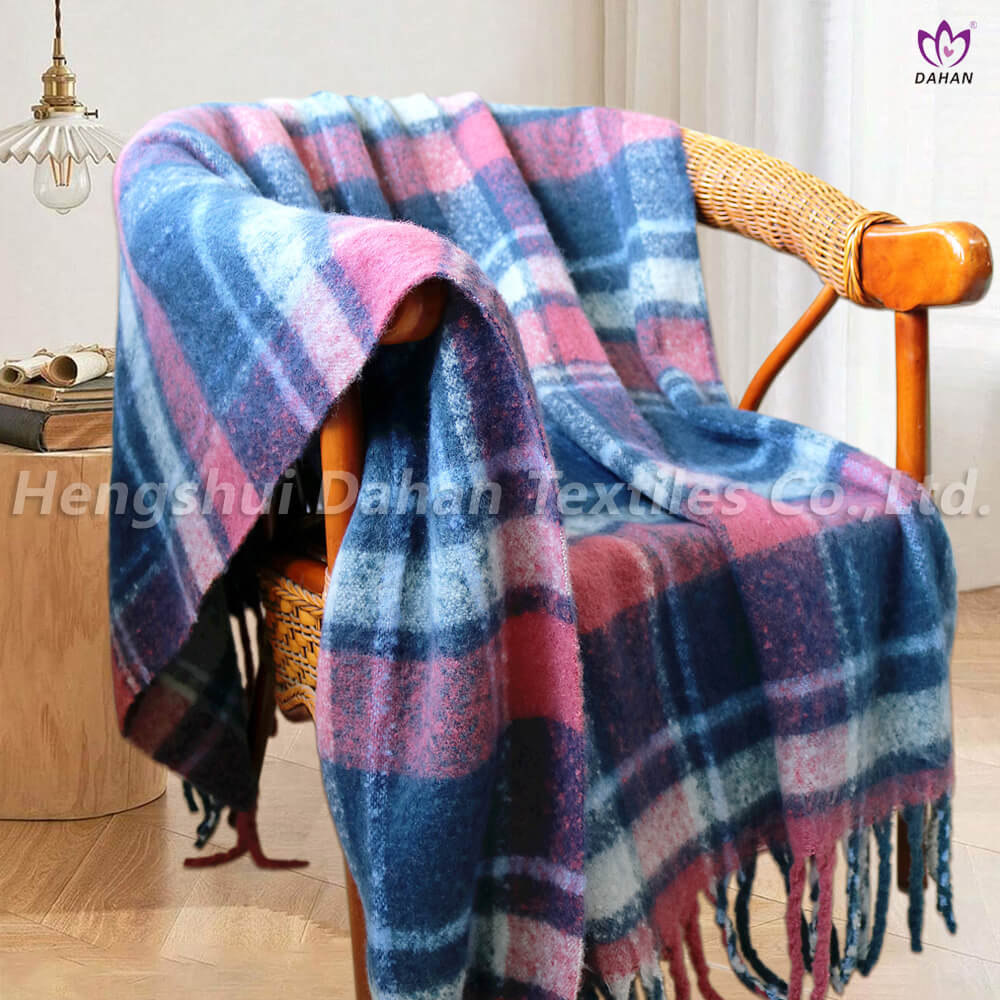  Mohair tassel blankets.