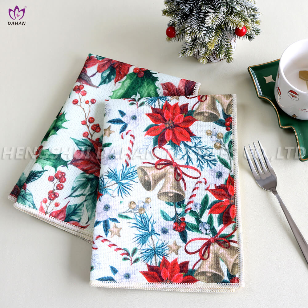 MC278 Christmas printed microfiber towels. 